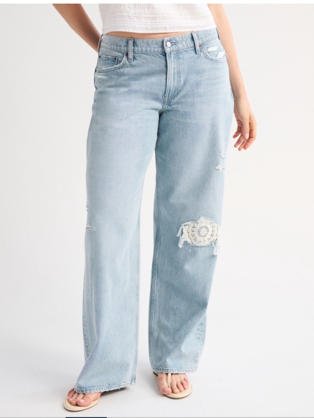 Abercrombie & Fitch NWT Low Rise Ultra Loose Curve Love Jeans 29 short